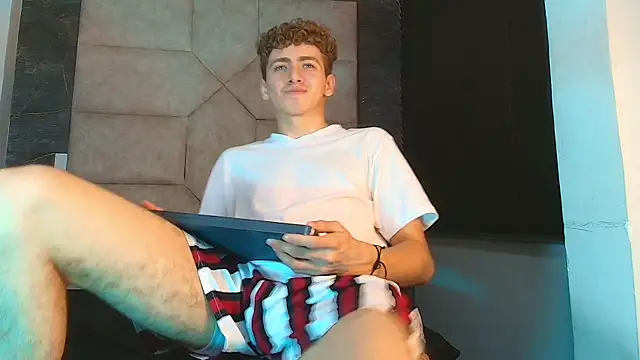 Tyler_Mcrey Шоу с уебкамера