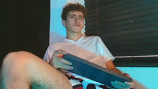 Tyler_Mcreyn Webbikameraesitys