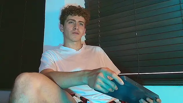 Tyler_Mcrey – webcam-show
