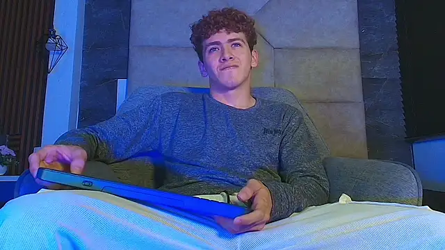 Tyler_Mcrey webcam show