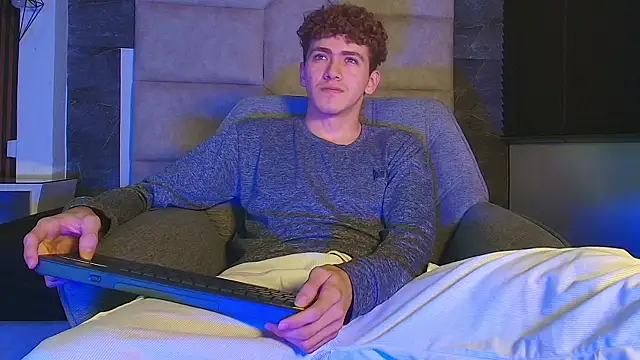 Tyler_Mcrey Webcam show