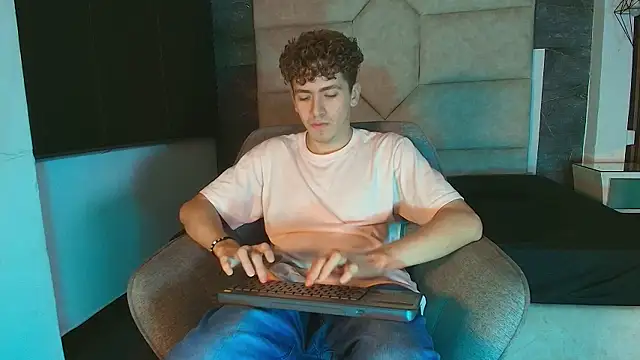 Tyler_Mcrey Webcamshow
