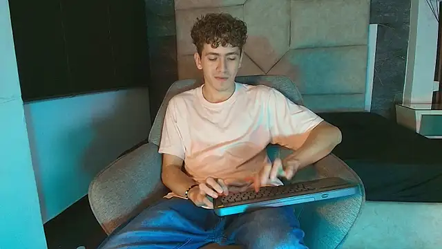 Tyler_Mcrey – webcam-show