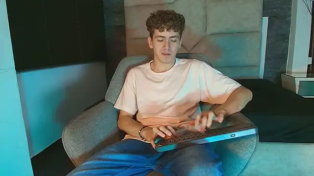 Webkamerová show Tyler_Mcrey