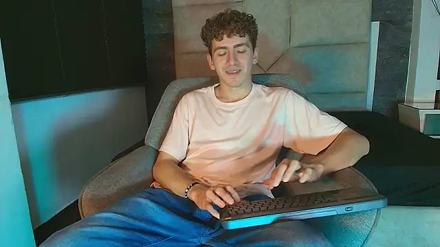 Show Webcam de Tyler_Mcrey