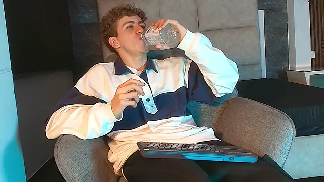 Webkamerová show Tyler_Mcrey