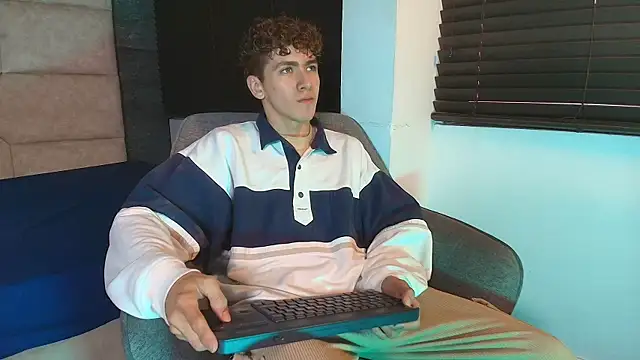 Tyler_Mcrey Pertunjukan Webcam