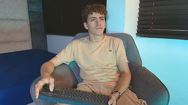 Tyler_Mcrey Webcamshow