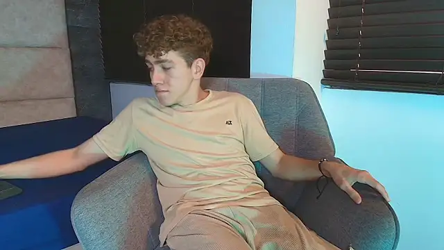 Tyler_Mcrey Webcam-Show