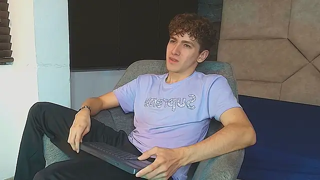 Tyler_Mcrey Webcamshow