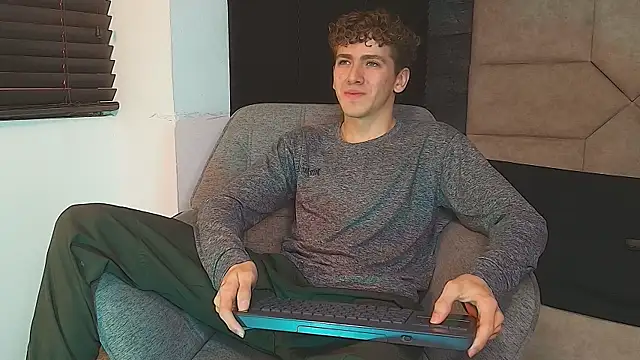 Tyler_Mcrey Webcamshow