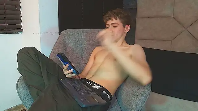 Tyler_Mcrey 网络视讯表演