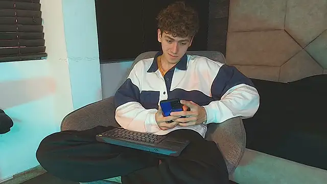 Tyler_Mcreyn Webbikameraesitys
