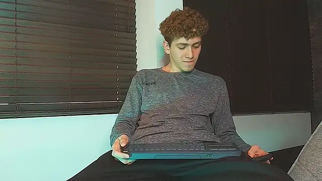 Show webcam de Tyler_Mcrey