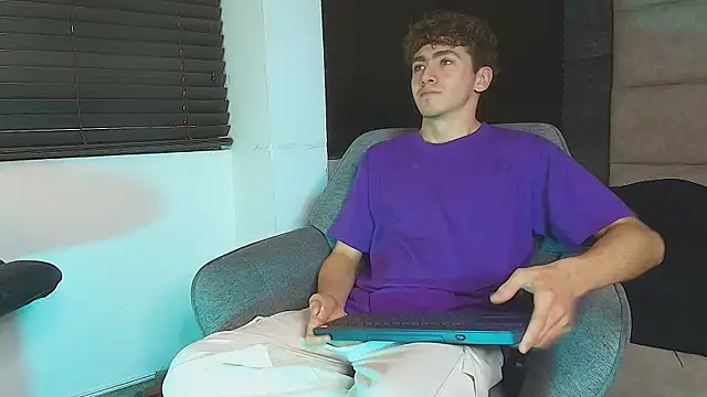 Tyler_Mcrey webcam show