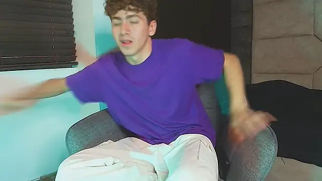 Tyler_Mcrey's Webcam Show