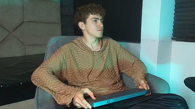 Tyler_Mcrey Pertunjukan Webcam
