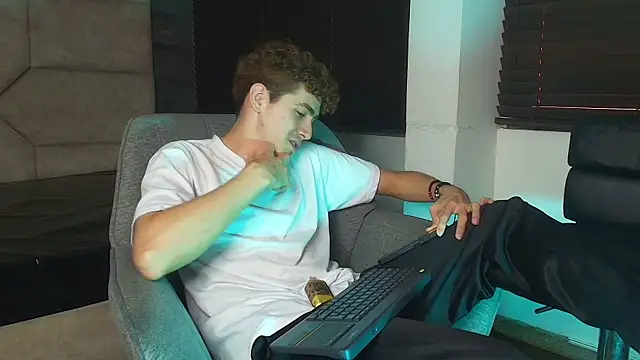 Show Webcam de Tyler_Mcrey