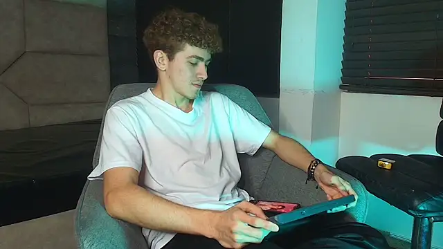 Tyler_Mcrey Webcamshow