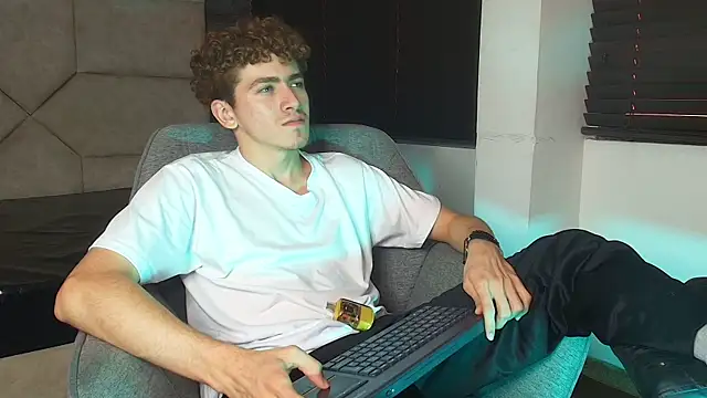 Tyler_Mcrey Webcamshow