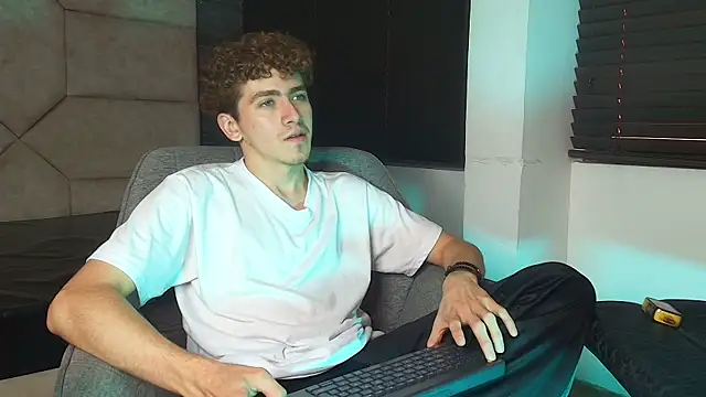 Tyler_Mcrey Pertunjukan Webcam