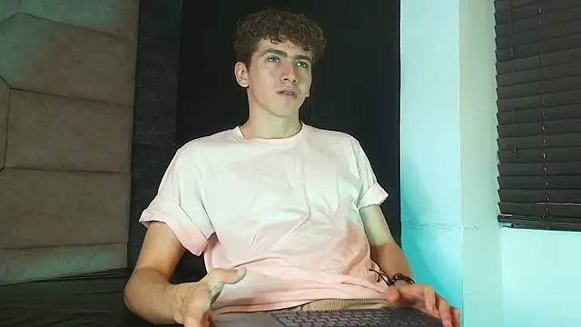 Tyler_Mcrey Pertunjukan Webcam