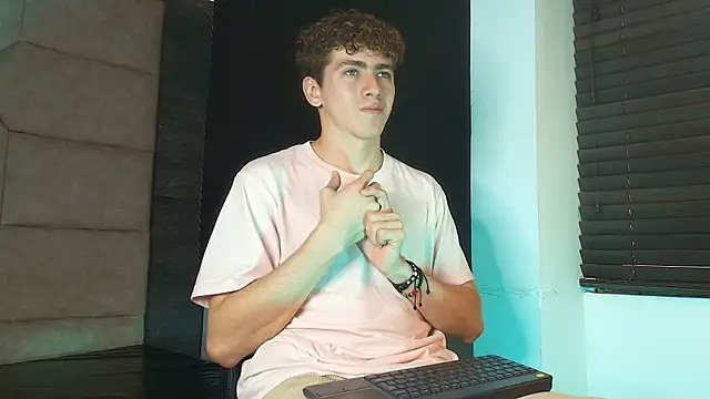 Tyler_Mcrey – webcam-show