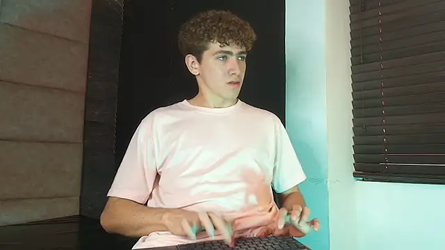 Вебкам-шоу Tyler_Mcrey
