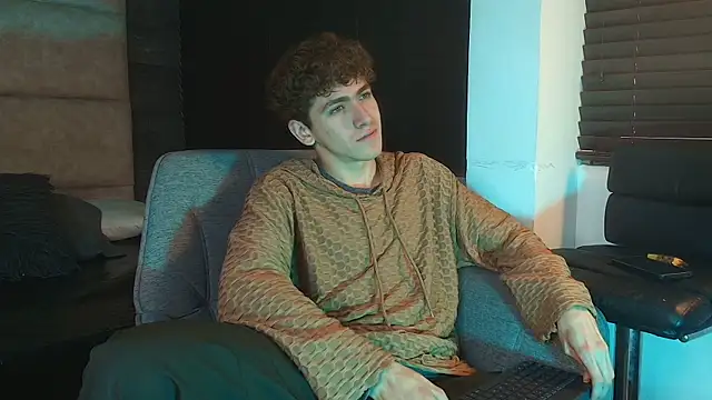 Tyler_Mcrey's Webcam Show