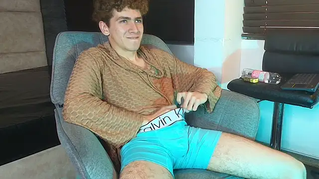 Tyler_Mcrey's Webcam Show