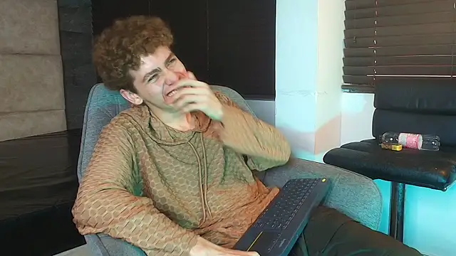 Tyler_Mcrey Pertunjukan Webcam