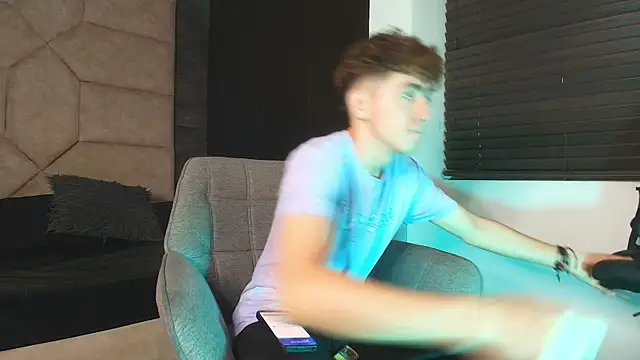 Tyler_Mcrey Pertunjukan Webcam