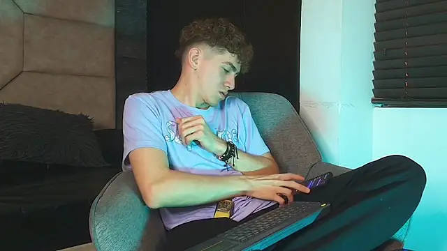 Tyler_Mcrey Webcam show