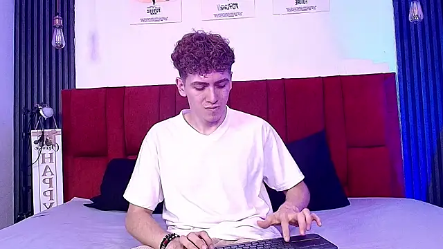 Tyler_Mcrey – Kamerová šou