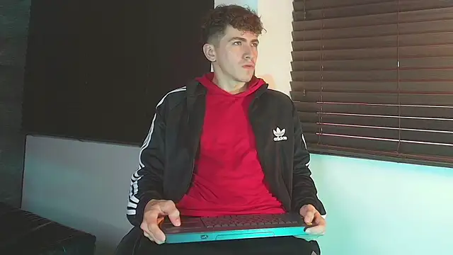 عرض كام Tyler_Mcrey