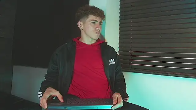 Webkamerová show Tyler_Mcrey