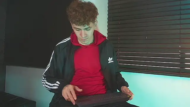 Tyler_Mcrey Pertunjukan Webcam