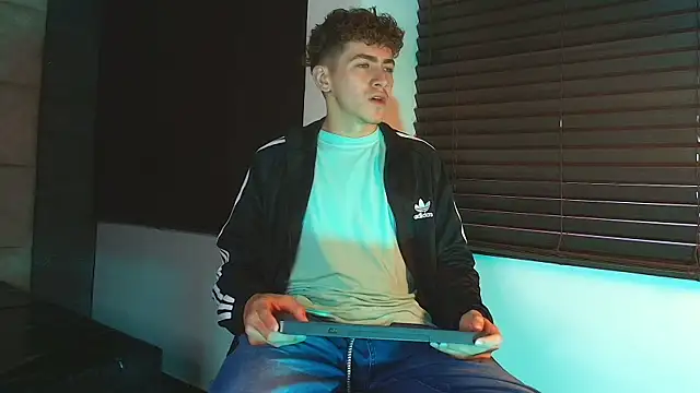 عرض كام Tyler_Mcrey