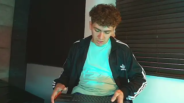 Webkamerová show Tyler_Mcrey