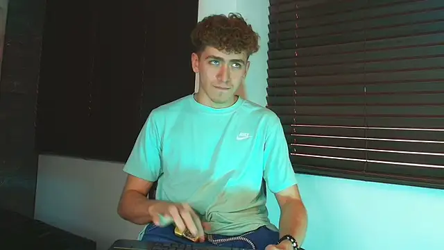 Tyler_Mcrey Pertunjukan Webcam