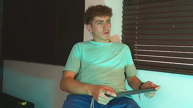 Tyler_Mcrey webcam show