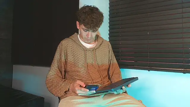 Tyler_Mcrey webcam show