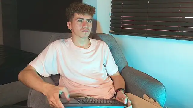 Tyler_Mcrey – webcam-show