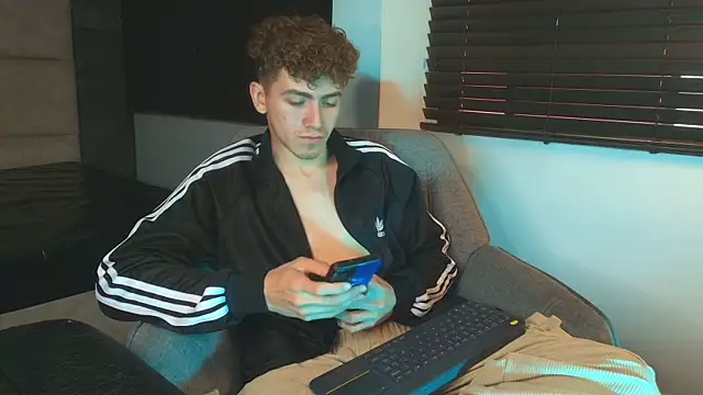 Tyler_Mcrey Pertunjukan Webcam