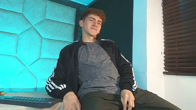Tyler_Mcrey – webcam-show