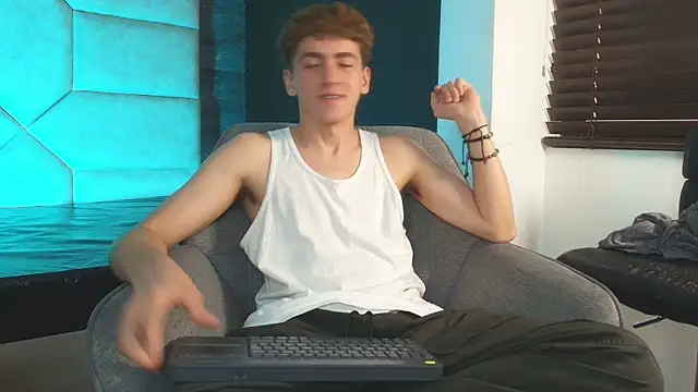 Tyler_Mcrey Webcam-Show