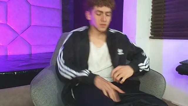 Tyler_Mcrey Pertunjukan Webcam