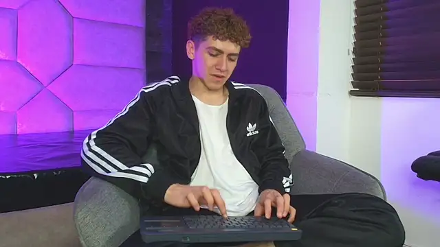 Webkamerová show Tyler_Mcrey