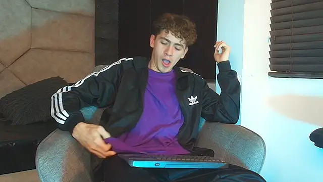 Tyler_Mcrey Webcamshow