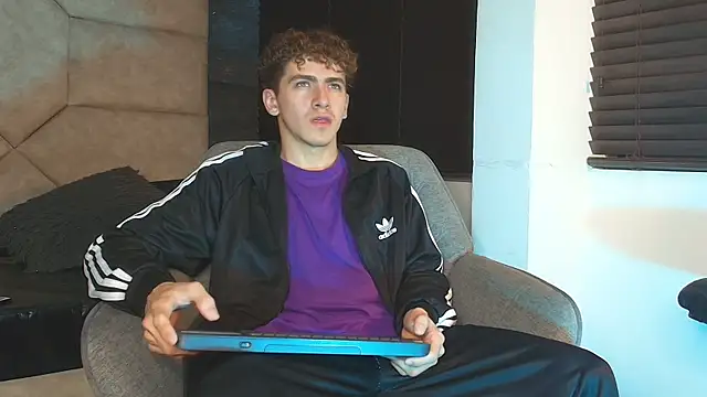 Tyler_Mcrey Webcam Show